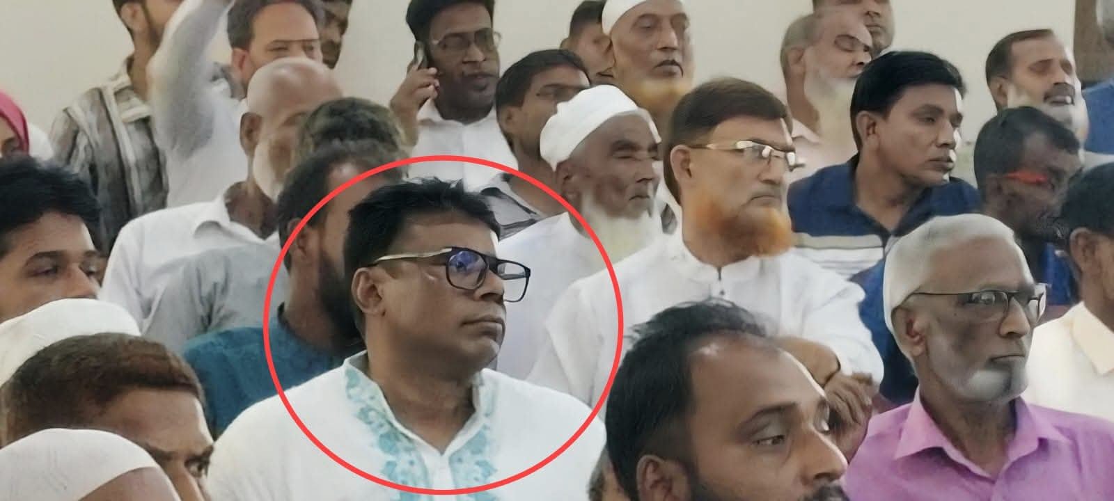 ‘মাদকমুক্ত গোদাগাড়ী’র সভায় মাদক কারবারির উপস্থিতি-তীব্র বিতর্ক
